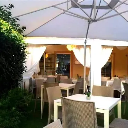 Bed & Breakfast La Sicilia A Tavola Pisa